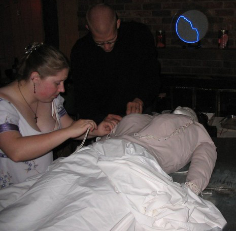 A picture of me in a regency gown should be here.